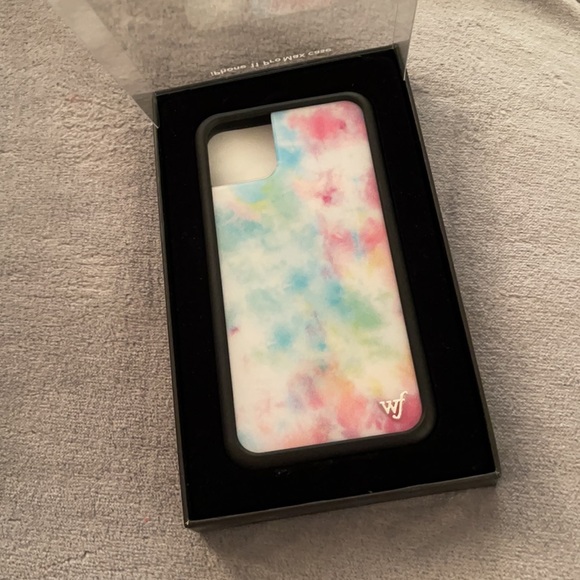 Wildflower iPhone 11 Pro Max Case - Picture 2 of 4